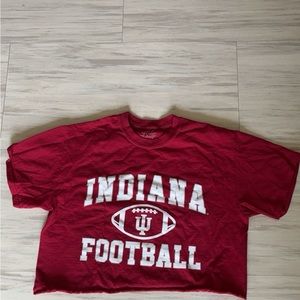 cropped iu tee
